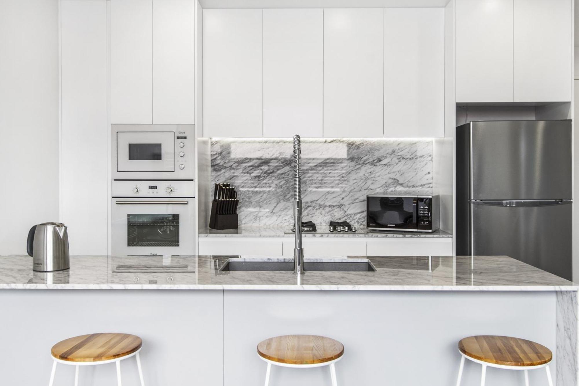 Boutique Apartment In Quiet, Sought-After Suburb Carnegie Esterno foto